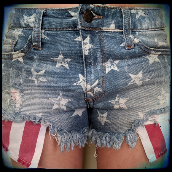 Mossimo High Rise Cut-off Shorts 00/24 - Picture 3 of 6